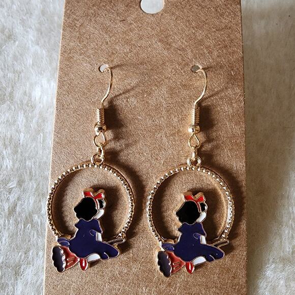 Kiki's Delivery Service delivery witch earrings - Picture 2 of 2